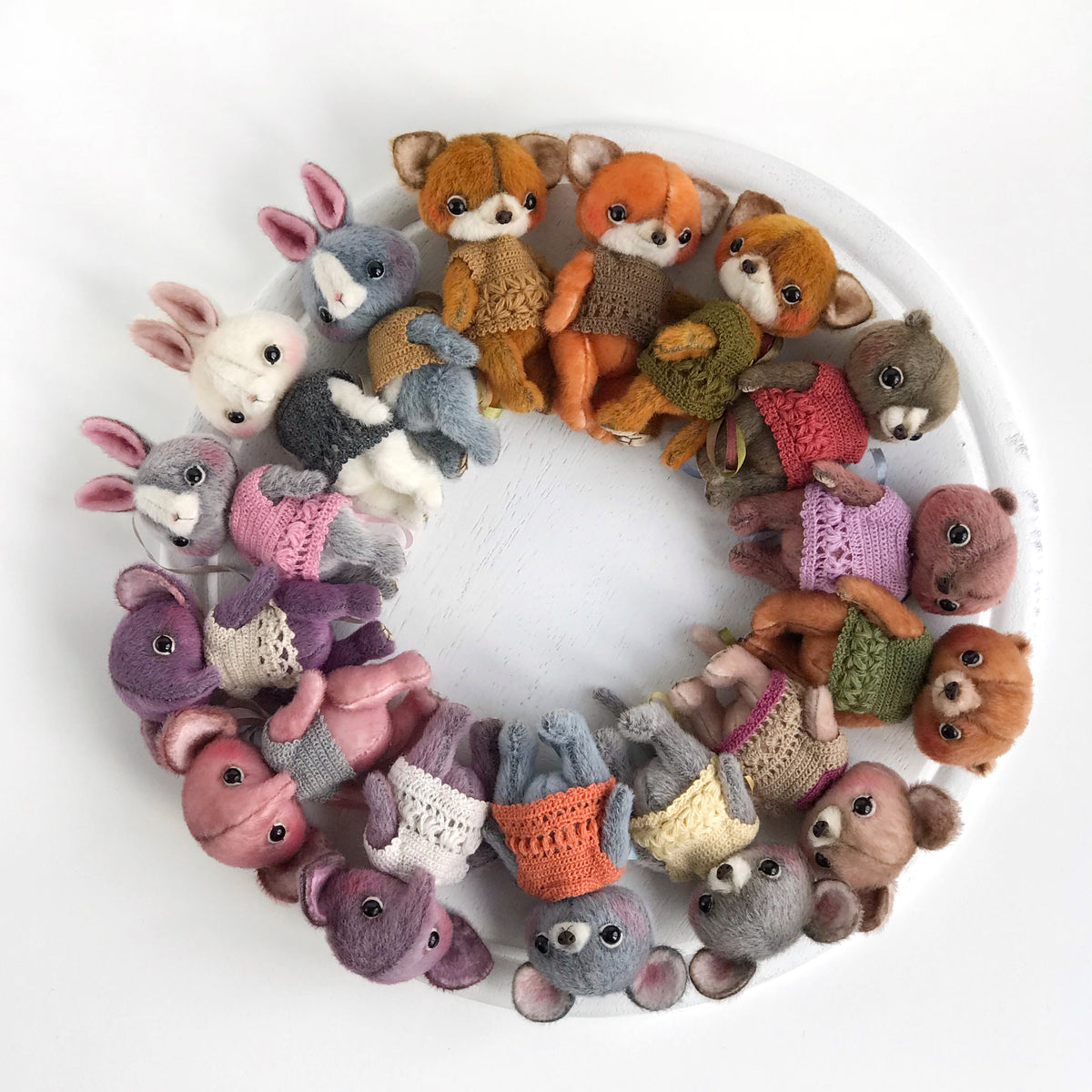 Sew plushies with children as a fun and educational activity TSminibears