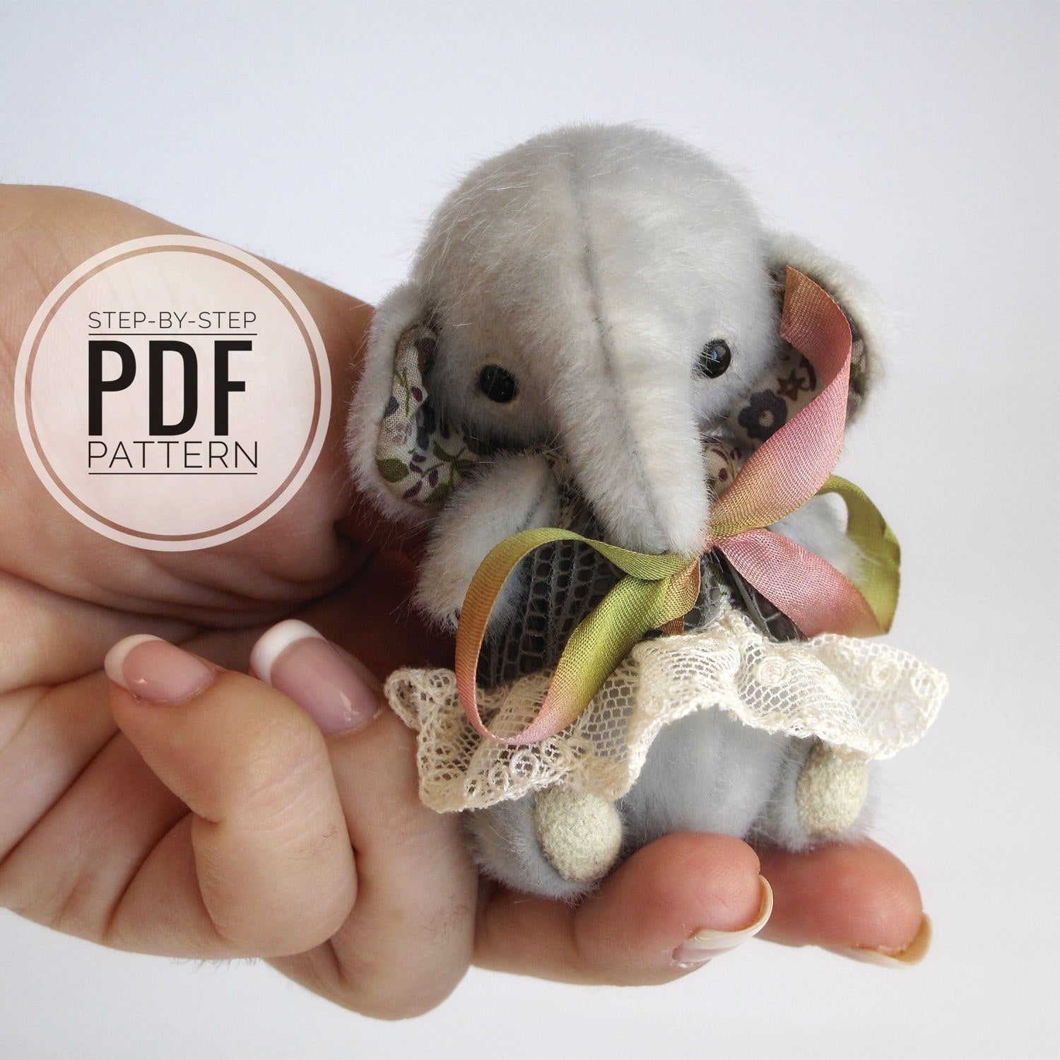 Elephant pattern, step-by-step Tutorials, soft toy PDF Pattern, artist elephant workshop, how to make a soft toy, easy to follow tutorials