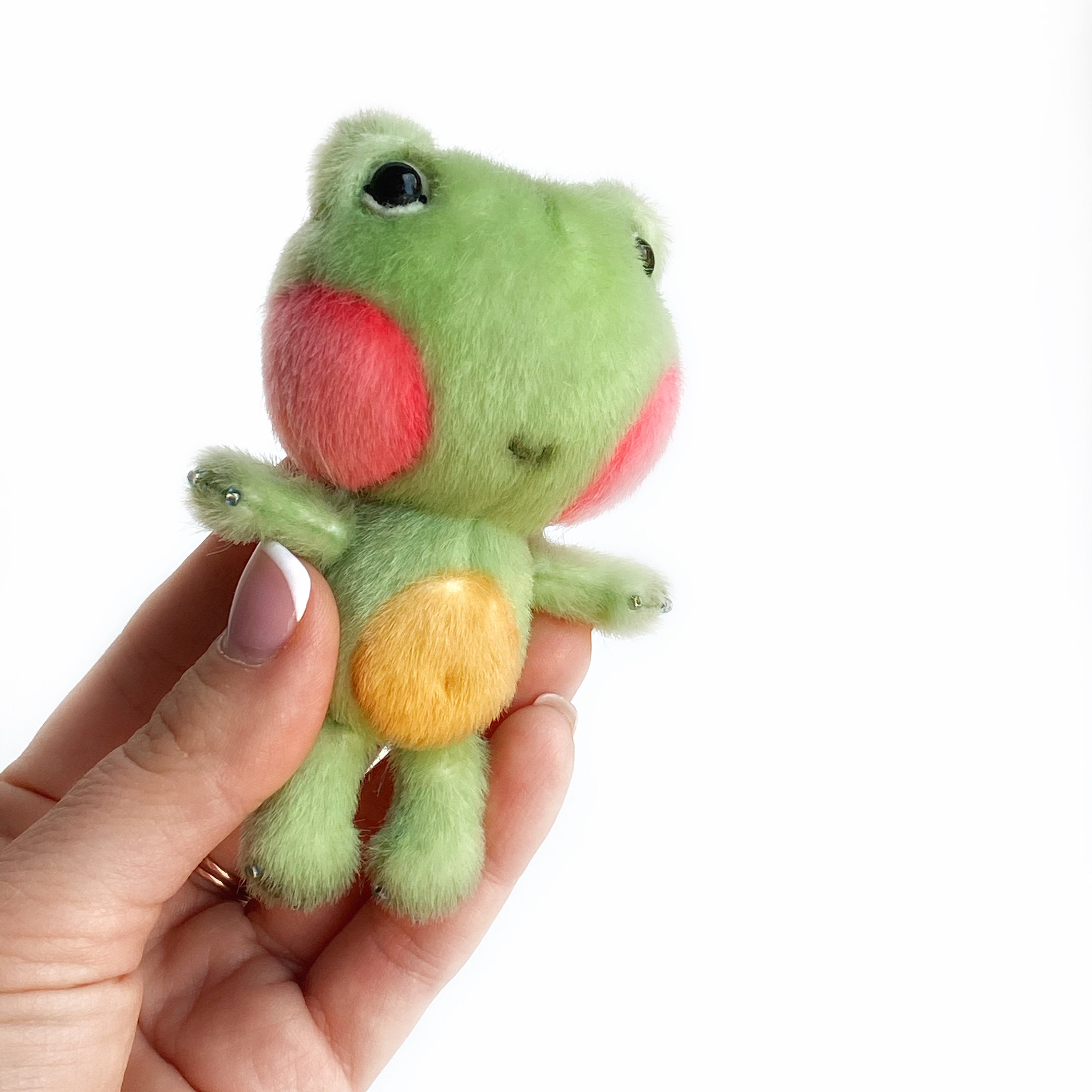 Frog PDF sewing pattern Video tutorial DIY stuffed toy pattern DIY frogs toy kids toy pattern easy to sew for beginners TSminibears