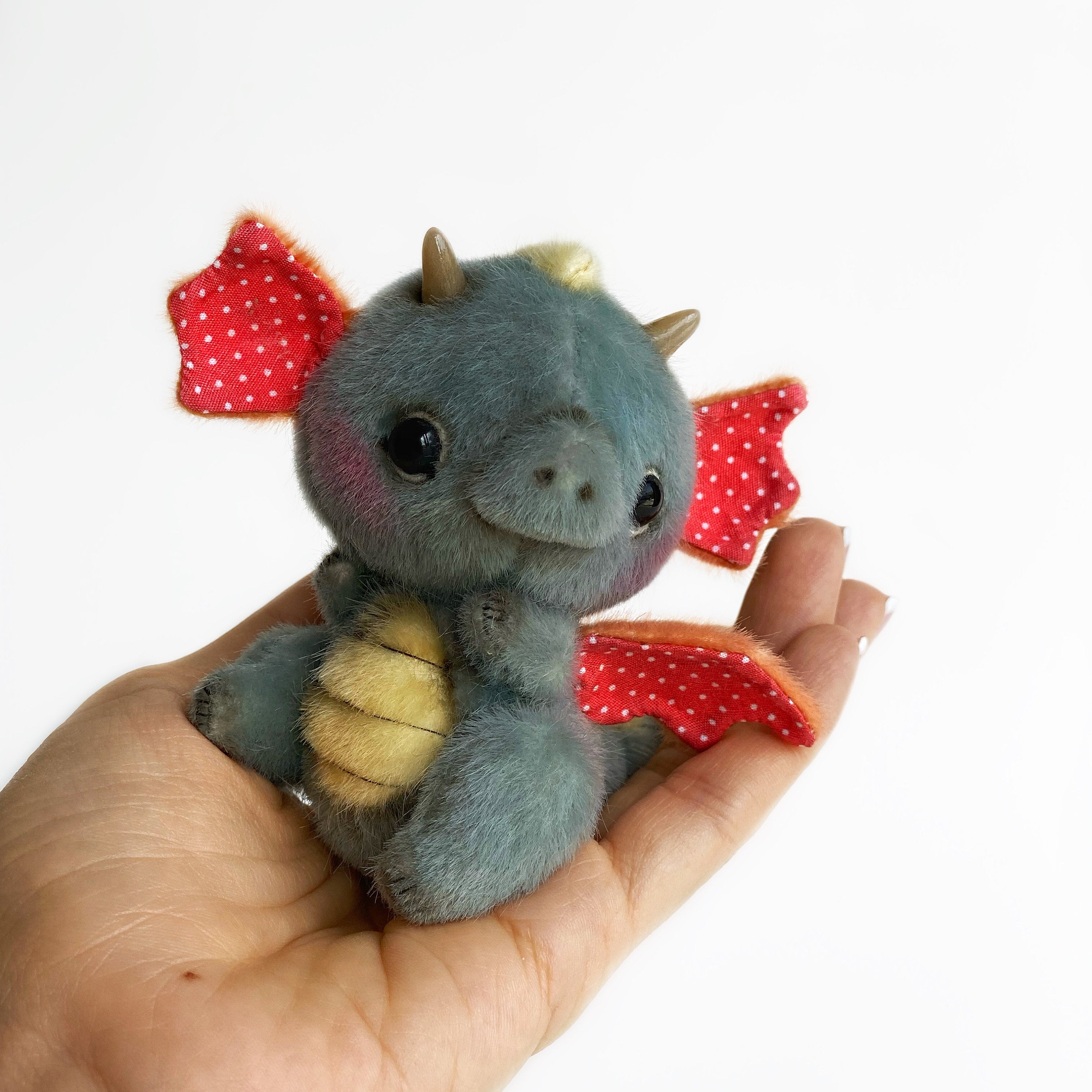 Dragon PDF sewing pattern Video tutorial DIY stuffed toy pattern kids Bestseller easy to sew gift for creative friend