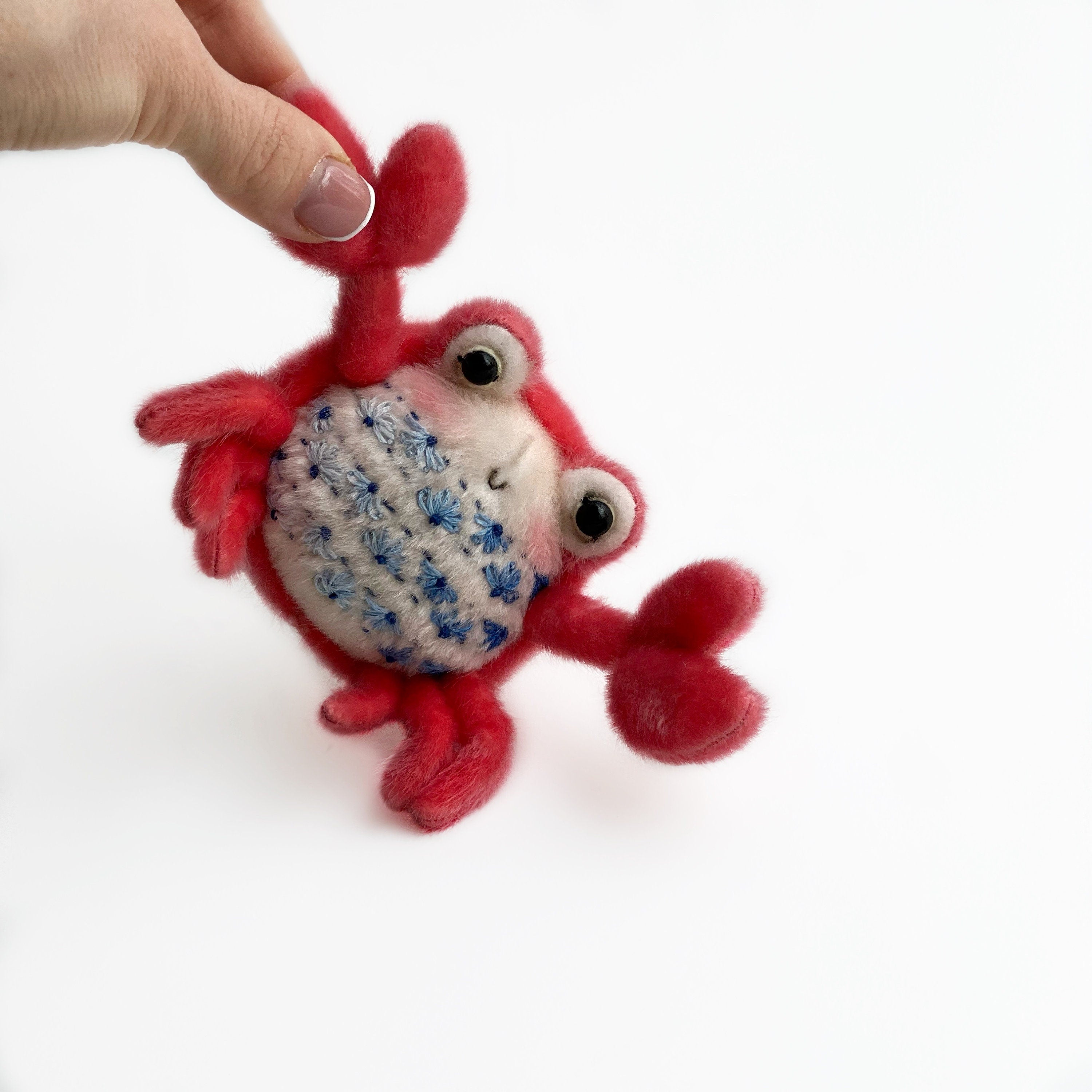 Crab PDF sewing pattern, Video tutorial DIY stuffed toy pattern kids Bestseller easy to sew gift for creative friend
